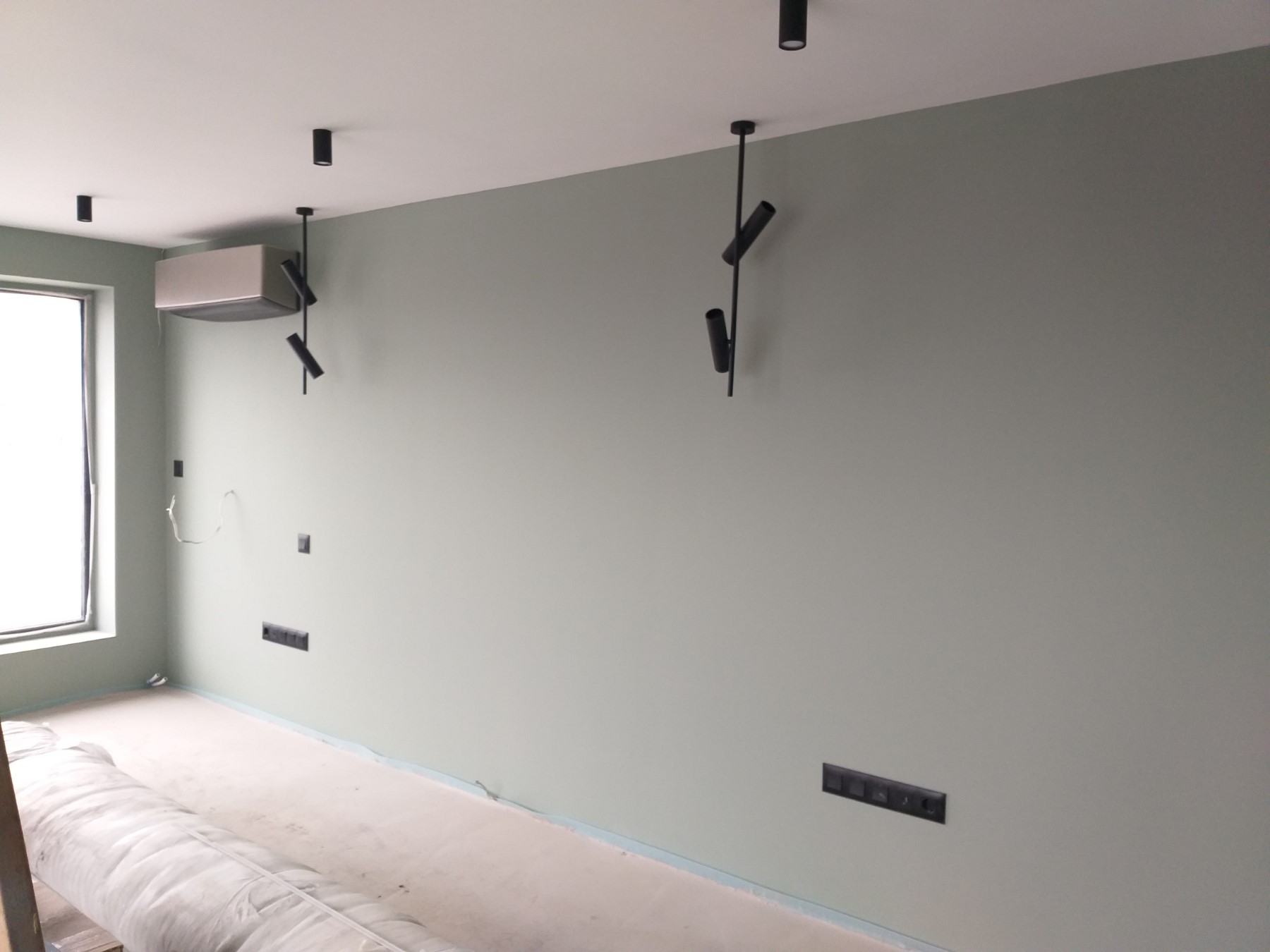 Боядисване на стени в апартамент София Надежда