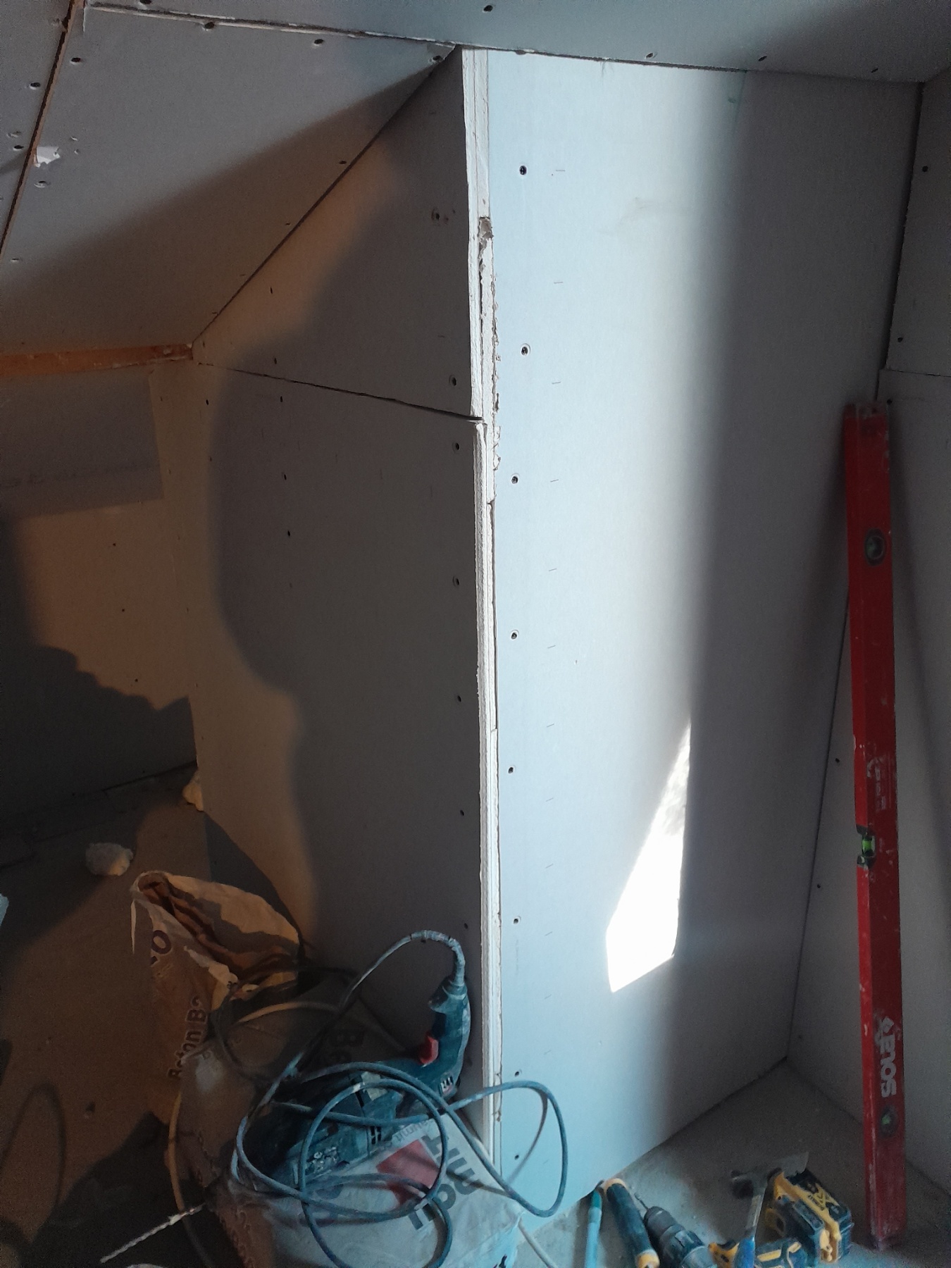 Монтаж на гипсокартон – модерно изпълнение