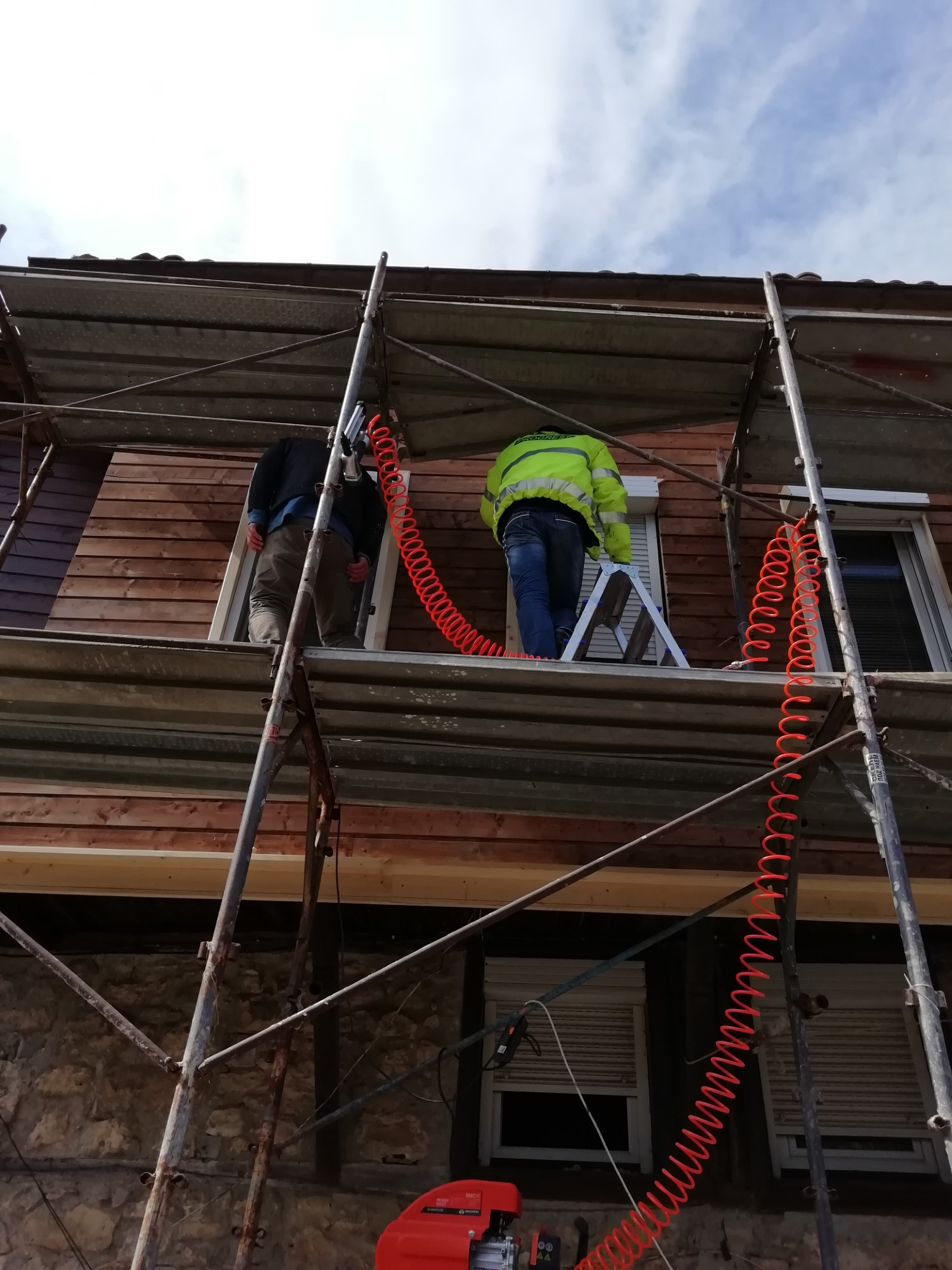 Боядисване на фасада(Къща)