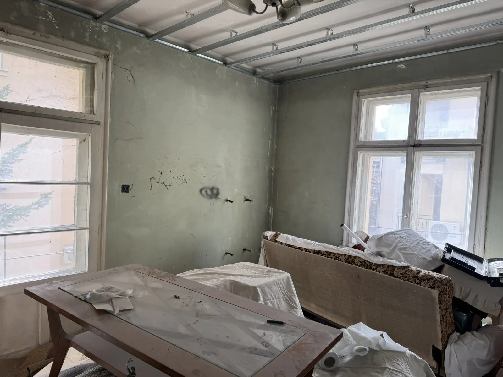 Ремонт апартамент - къртене, извозване, чистене