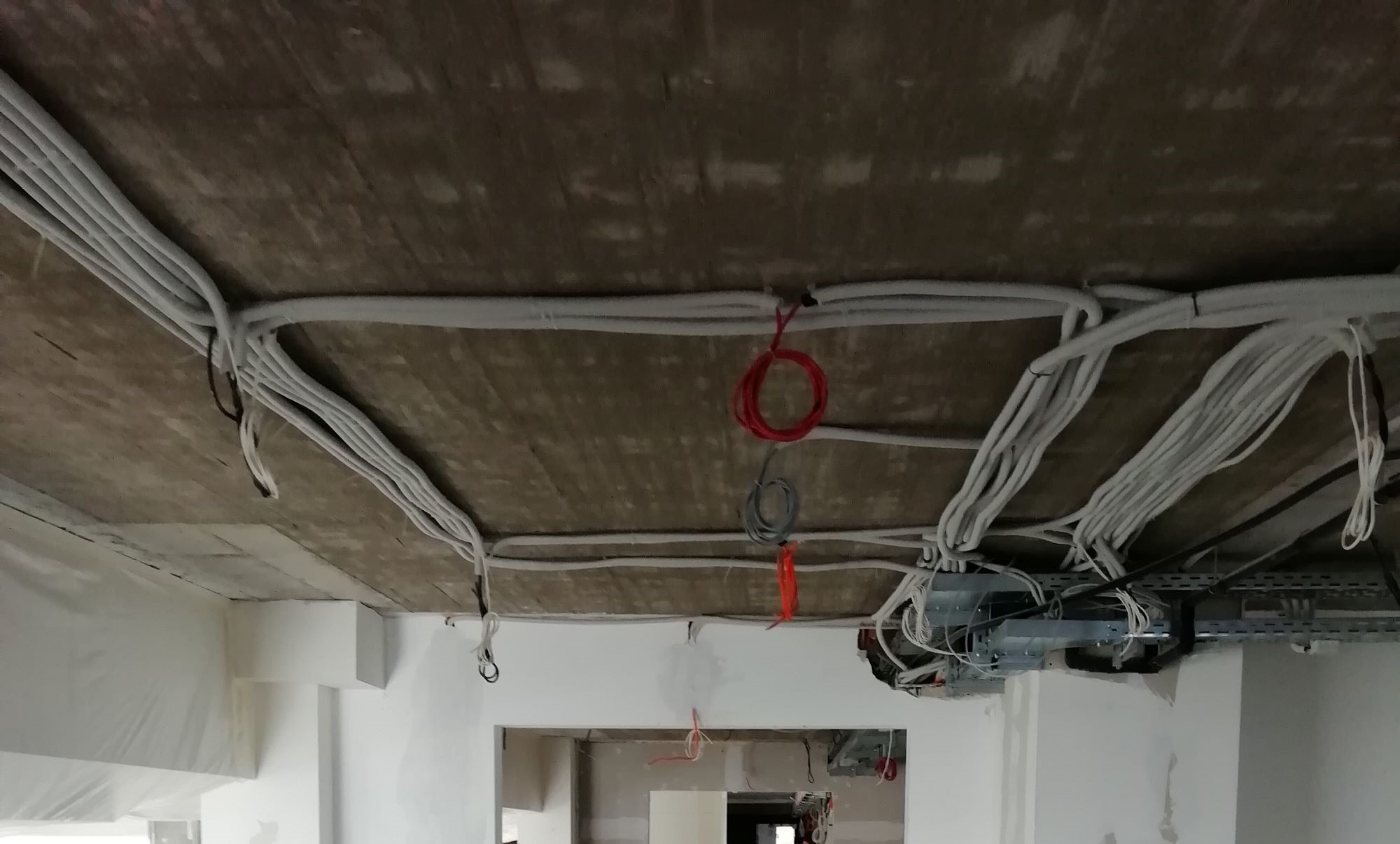 Електро услуги и инсталации